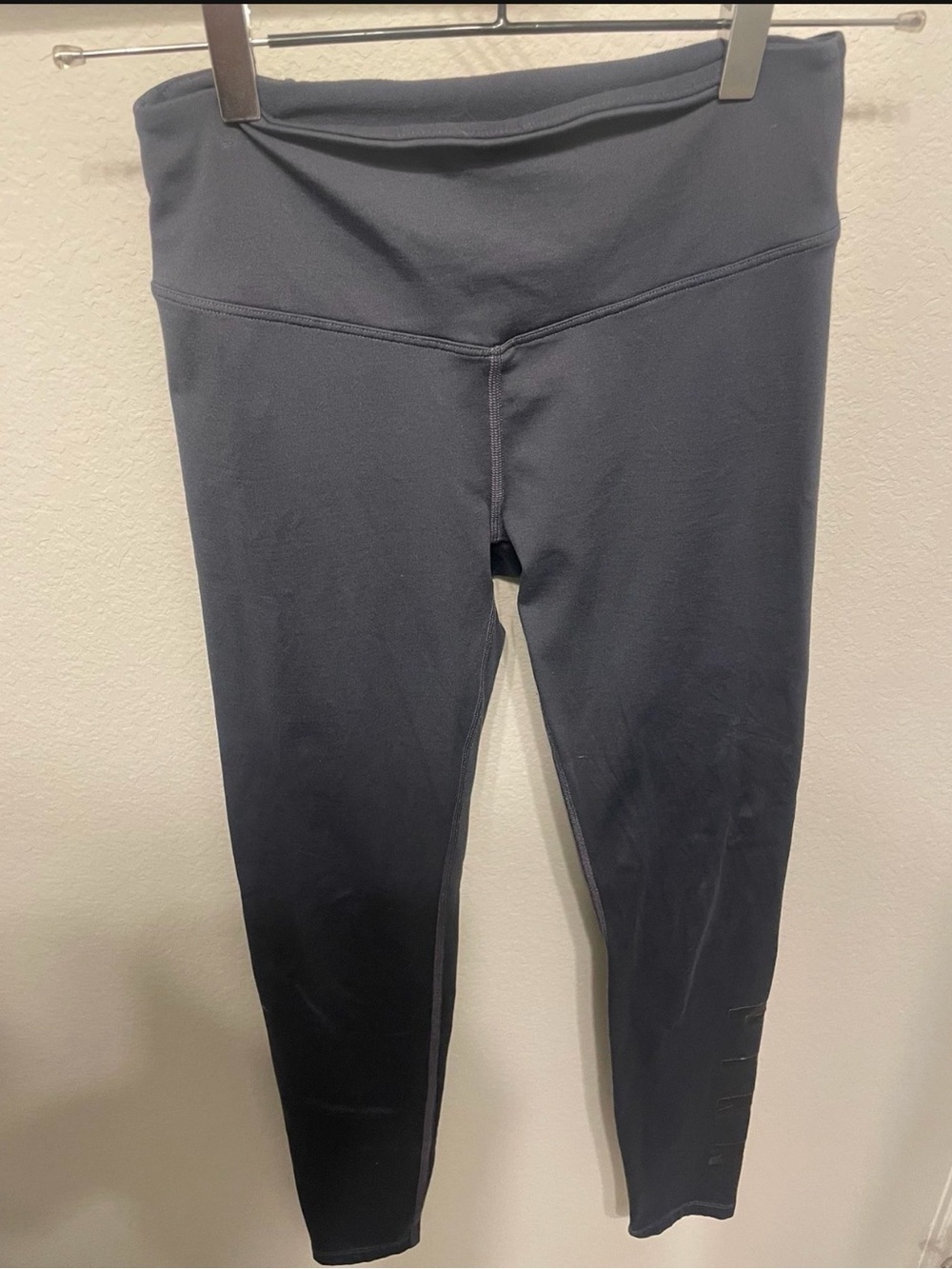 PINK Victoria's Secret Black Performance Leggings